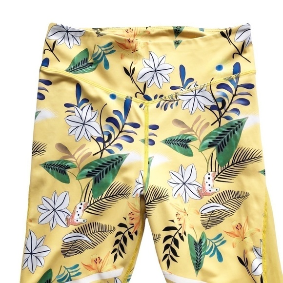 Zyia Reflective Light n Tight High Rise Leggings Yellow Floral 8/10 - Picture 8 of 13